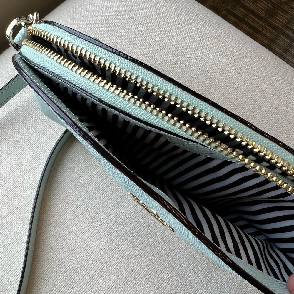 KATE SPADE Spencer Small Dome Crossbody in blue - Picture 11 of 13